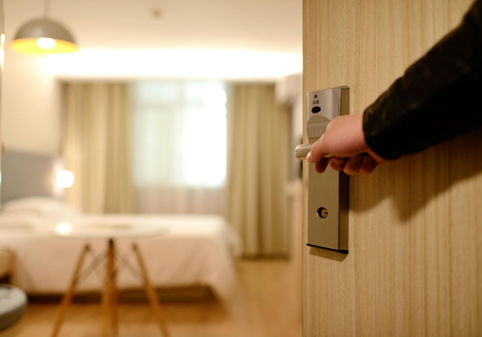 Unlocking the Future: 10 Things to Consider When Buying a SmartLife Smart Door Lock